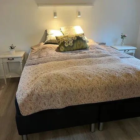 Rummelig Sommerhus I Gilleje
